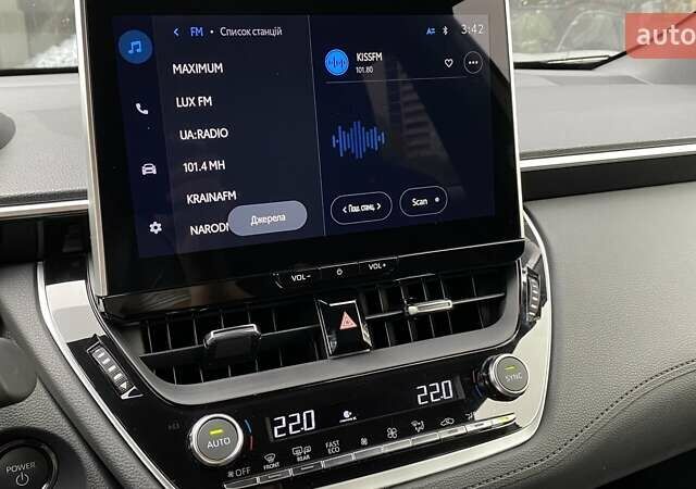 Білий Тойота Corolla Cross, об'ємом двигуна 2 л та пробігом 1 тис. км за 38750 $, фото 15 на Automoto.ua