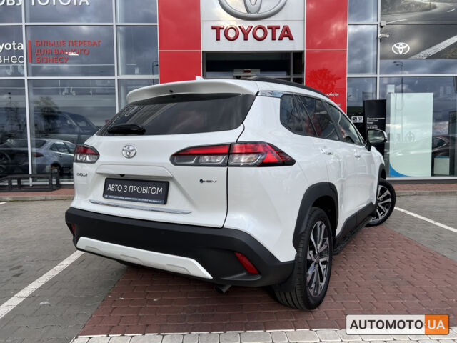 Белый Тойота Corolla Cross, объемом двигателя 2 л и пробегом 3 тыс. км за 39103 $, фото 7 на Automoto.ua