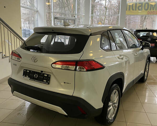 Белый Тойота Corolla Cross, объемом двигателя 2 л и пробегом 1 тыс. км за 28499 $, фото 7 на Automoto.ua