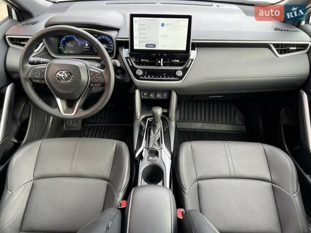 Белый Тойота Corolla Cross, объемом двигателя 2 л и пробегом 3 тыс. км за 39037 $, фото 9 на Automoto.ua