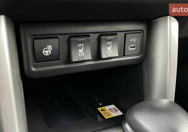 Білий Тойота Corolla Cross, об'ємом двигуна 2 л та пробігом 1 тис. км за 38750 $, фото 19 на Automoto.ua