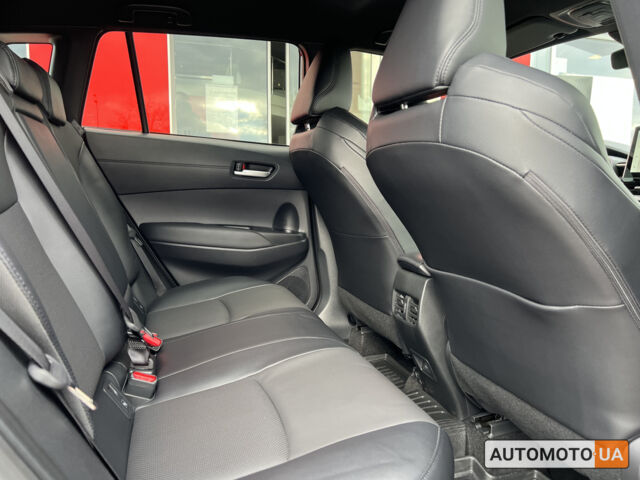 Белый Тойота Corolla Cross, объемом двигателя 2 л и пробегом 3 тыс. км за 39103 $, фото 10 на Automoto.ua