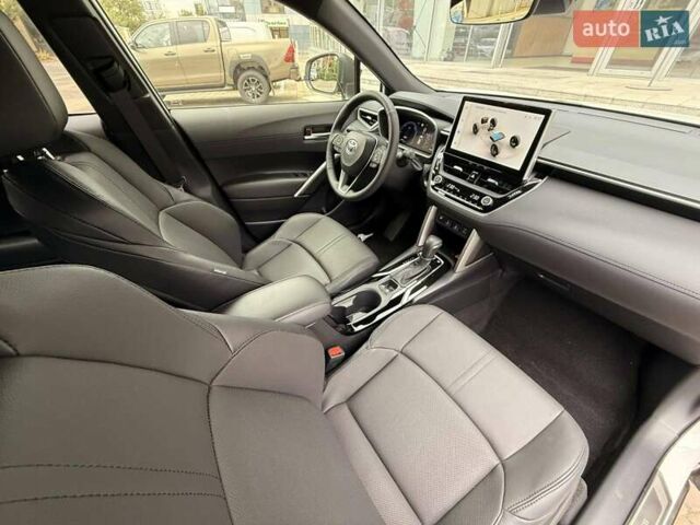Білий Тойота Corolla Cross, об'ємом двигуна 2 л та пробігом 2 тис. км за 39378 $, фото 27 на Automoto.ua