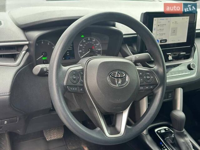 Черный Тойота Corolla Cross, объемом двигателя 2 л и пробегом 8 тыс. км за 29500 $, фото 11 на Automoto.ua