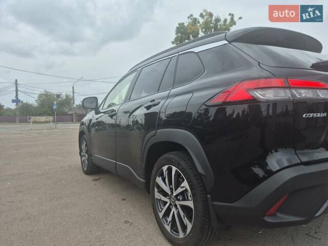 Черный Тойота Corolla Cross, объемом двигателя 2 л и пробегом 33 тыс. км за 32500 $, фото 30 на Automoto.ua