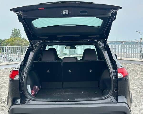 Черный Тойота Corolla Cross, объемом двигателя 2 л и пробегом 40 тыс. км за 29500 $, фото 24 на Automoto.ua