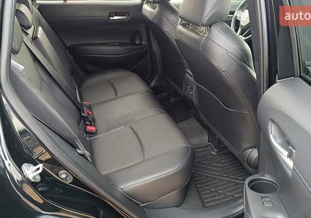 Черный Тойота Corolla Cross, объемом двигателя 2 л и пробегом 13 тыс. км за 38470 $, фото 6 на Automoto.ua