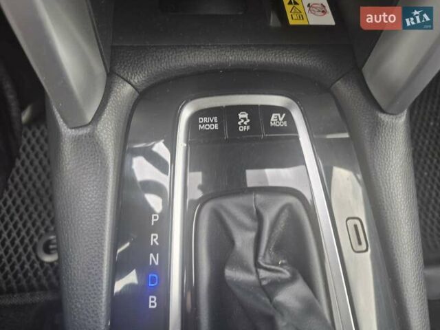 Черный Тойота Corolla Cross, объемом двигателя 2 л и пробегом 33 тыс. км за 32500 $, фото 43 на Automoto.ua