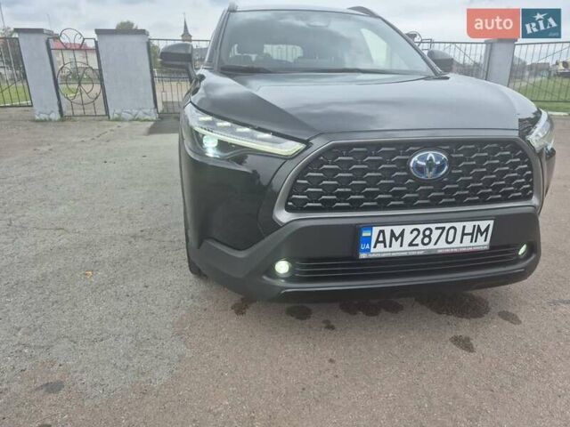 Черный Тойота Corolla Cross, объемом двигателя 2 л и пробегом 33 тыс. км за 32500 $, фото 23 на Automoto.ua