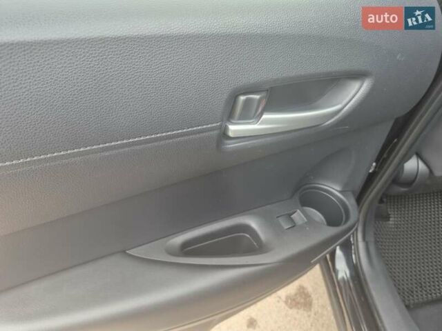 Черный Тойота Corolla Cross, объемом двигателя 2 л и пробегом 33 тыс. км за 32500 $, фото 14 на Automoto.ua