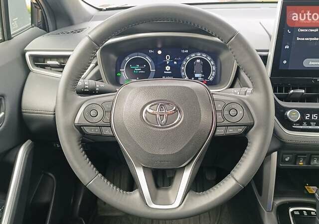 Черный Тойота Corolla Cross, объемом двигателя 2 л и пробегом 13 тыс. км за 38470 $, фото 12 на Automoto.ua
