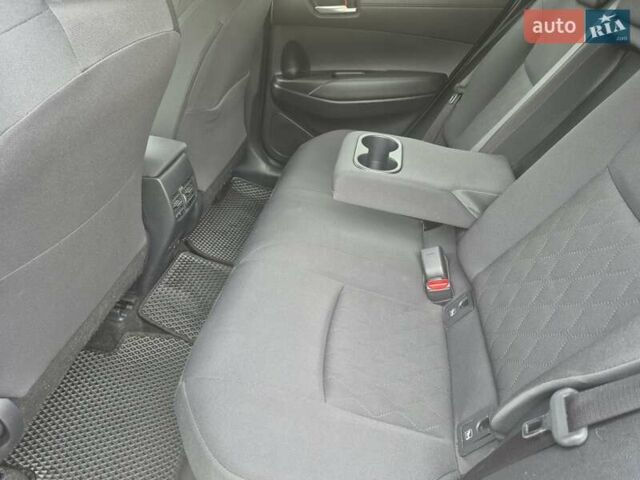 Черный Тойота Corolla Cross, объемом двигателя 2 л и пробегом 33 тыс. км за 32500 $, фото 18 на Automoto.ua