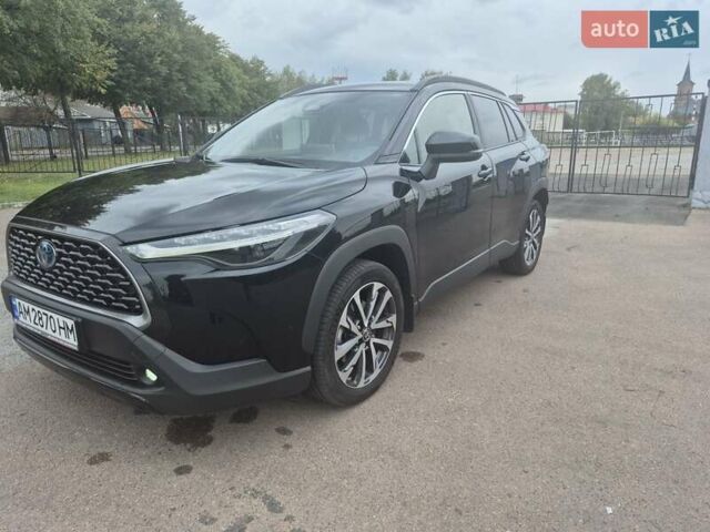 Черный Тойота Corolla Cross, объемом двигателя 2 л и пробегом 33 тыс. км за 32500 $, фото 31 на Automoto.ua