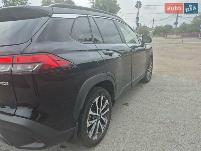 Черный Тойота Corolla Cross, объемом двигателя 2 л и пробегом 33 тыс. км за 32500 $, фото 26 на Automoto.ua