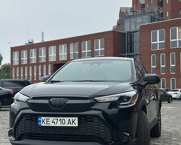 Черный Тойота Corolla Cross, объемом двигателя 2 л и пробегом 40 тыс. км за 29500 $, фото 1 на Automoto.ua