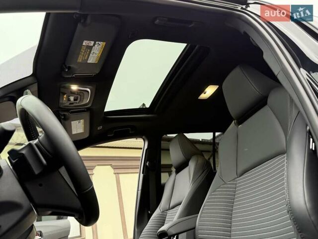 Чорний Тойота Corolla Cross, об'ємом двигуна 2 л та пробігом 5 тис. км за 29700 $, фото 29 на Automoto.ua
