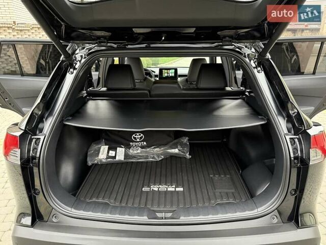 Чорний Тойота Corolla Cross, об'ємом двигуна 2 л та пробігом 5 тис. км за 29700 $, фото 38 на Automoto.ua