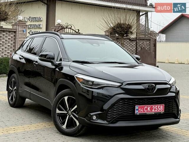 Чорний Тойота Corolla Cross, об'ємом двигуна 2 л та пробігом 5 тис. км за 29700 $, фото 14 на Automoto.ua