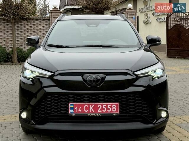 Чорний Тойота Corolla Cross, об'ємом двигуна 2 л та пробігом 5 тис. км за 29700 $, фото 6 на Automoto.ua