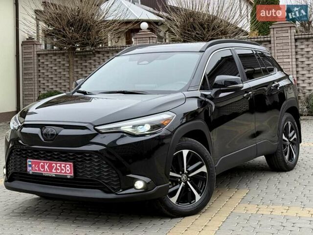 Чорний Тойота Corolla Cross, об'ємом двигуна 2 л та пробігом 5 тис. км за 29700 $, фото 5 на Automoto.ua