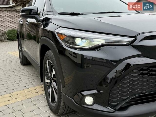 Чорний Тойота Corolla Cross, об'ємом двигуна 2 л та пробігом 5 тис. км за 29700 $, фото 7 на Automoto.ua