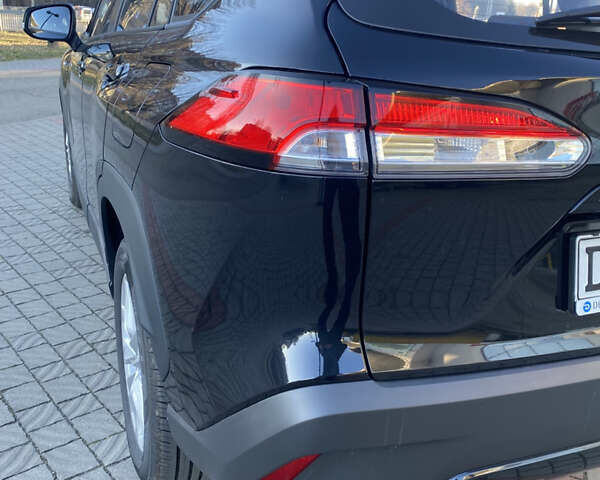 Чорний Тойота Corolla Cross, об'ємом двигуна 2 л та пробігом 1 тис. км за 28900 $, фото 19 на Automoto.ua