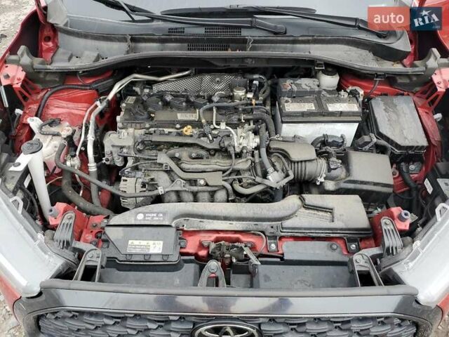 Червоний Тойота Corolla Cross, об'ємом двигуна 2 л та пробігом 95 тис. км за 8500 $, фото 11 на Automoto.ua