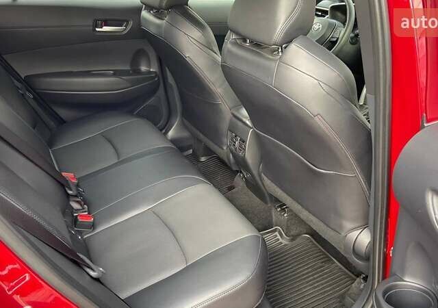 Красный Тойота Corolla Cross, объемом двигателя 2 л и пробегом 2 тыс. км за 38900 $, фото 6 на Automoto.ua