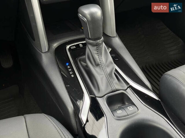 Красный Тойота Corolla Cross, объемом двигателя 2 л и пробегом 5 тыс. км за 38547 $, фото 21 на Automoto.ua