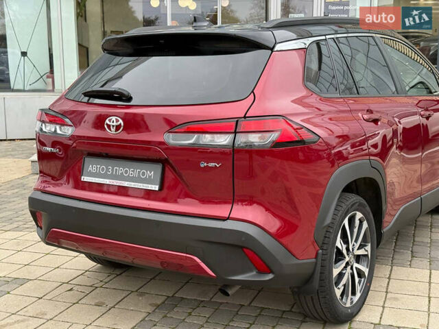 Красный Тойота Corolla Cross, объемом двигателя 2 л и пробегом 5 тыс. км за 38547 $, фото 8 на Automoto.ua