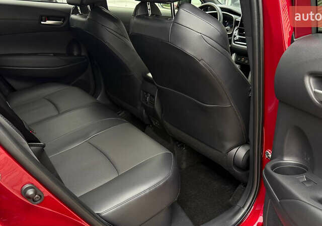 Красный Тойота Corolla Cross, объемом двигателя 2 л и пробегом 5 тыс. км за 38547 $, фото 24 на Automoto.ua