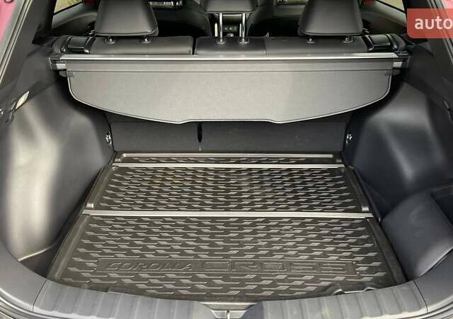 Красный Тойота Corolla Cross, объемом двигателя 2 л и пробегом 2 тыс. км за 38900 $, фото 9 на Automoto.ua