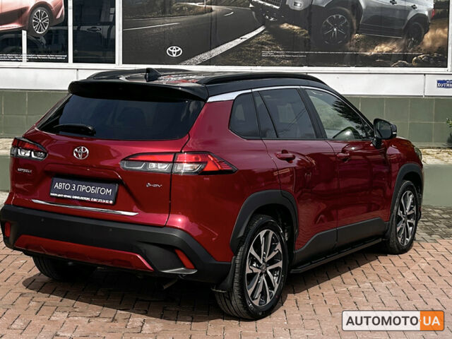 Красный Тойота Corolla Cross, объемом двигателя 2 л и пробегом 518 тыс. км за 38899 $, фото 6 на Automoto.ua