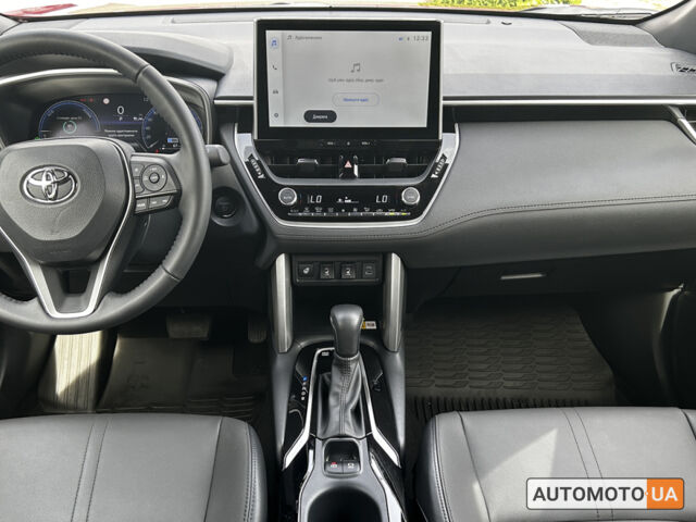 Красный Тойота Corolla Cross, объемом двигателя 2 л и пробегом 518 тыс. км за 38899 $, фото 13 на Automoto.ua