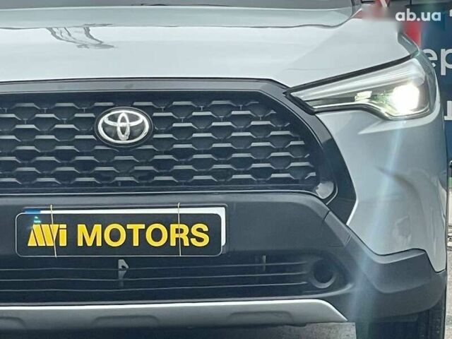 Тойота Corolla Cross, объемом двигателя 2 л и пробегом 4 тыс. км за 24000 $, фото 10 на Automoto.ua