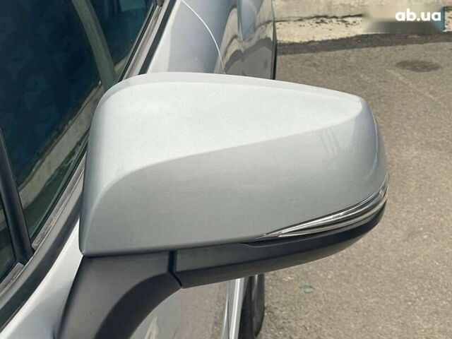 Тойота Corolla Cross, объемом двигателя 2 л и пробегом 4 тыс. км за 24000 $, фото 20 на Automoto.ua