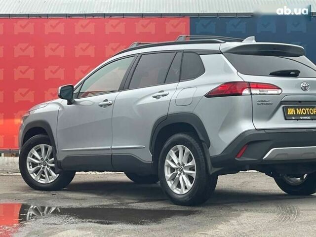 Тойота Corolla Cross, объемом двигателя 2 л и пробегом 4 тыс. км за 24000 $, фото 15 на Automoto.ua