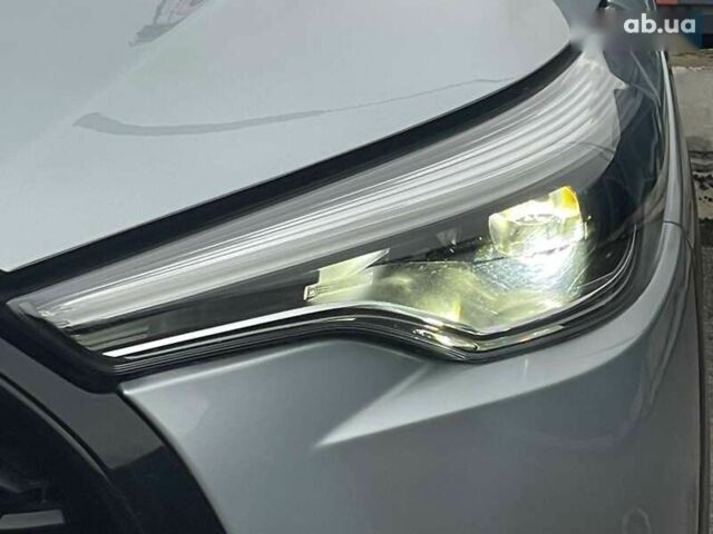 Тойота Corolla Cross, объемом двигателя 2 л и пробегом 4 тыс. км за 24000 $, фото 12 на Automoto.ua