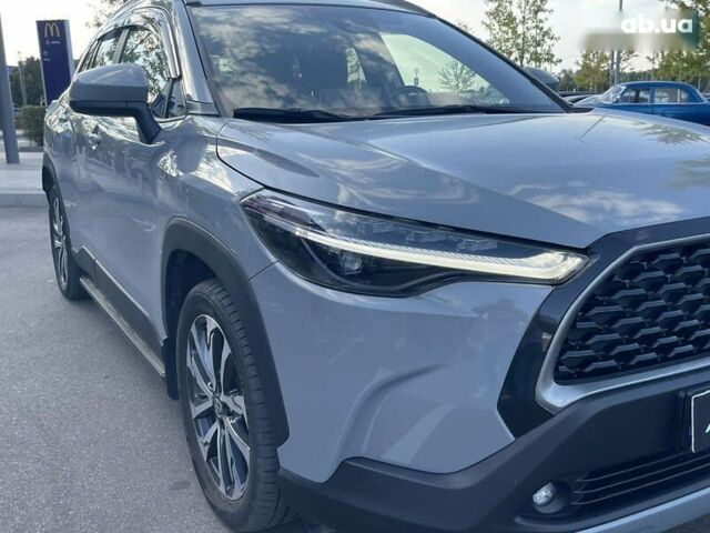 Тойота Corolla Cross, объемом двигателя 0 л и пробегом 25 тыс. км за 32800 $, фото 4 на Automoto.ua