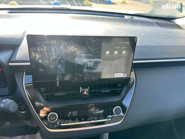 Тойота Corolla Cross, объемом двигателя 0 л и пробегом 1 тыс. км за 28900 $, фото 4 на Automoto.ua