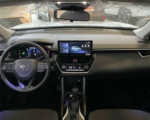 Тойота Corolla Cross, объемом двигателя 0 л и пробегом 1 тыс. км за 28499 $, фото 10 на Automoto.ua