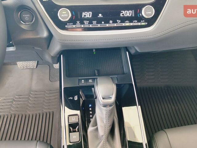 купить новое авто Тойота Corolla Cross 2025 года от официального дилера Тойота Центр Чернігів «Соллі-Плюс» Тойота фото