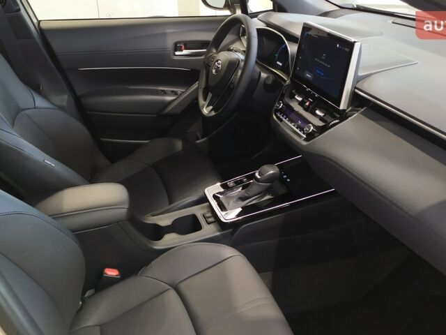 Тойота Corolla Cross, об'ємом двигуна 2 л та пробігом 0 тис. км за 42746 $, фото 13 на Automoto.ua