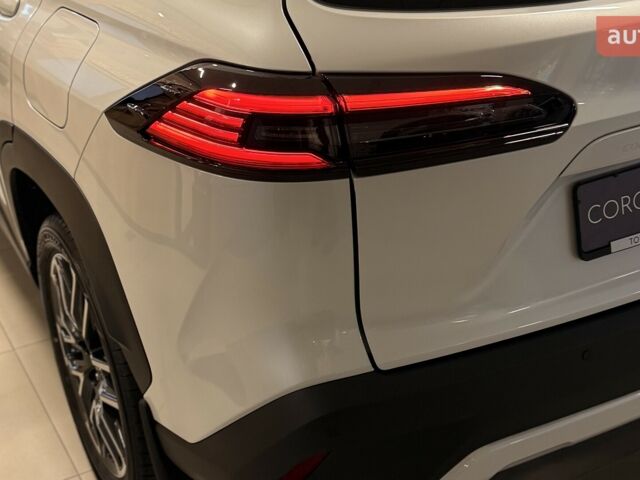 Тойота Corolla Cross, об'ємом двигуна 2 л та пробігом 0 тис. км за 43217 $, фото 2 на Automoto.ua