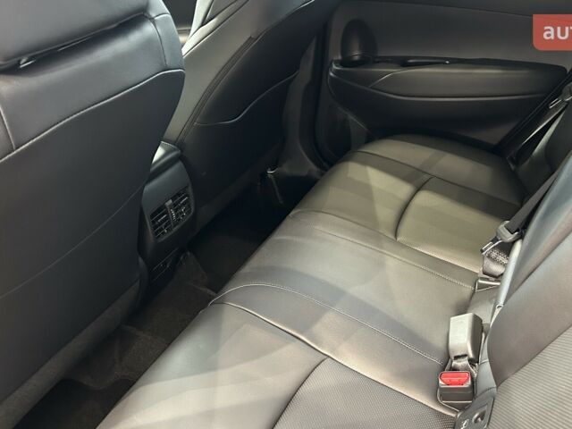 Тойота Corolla Cross, объемом двигателя 2 л и пробегом 0 тыс. км за 39438 $, фото 15 на Automoto.ua