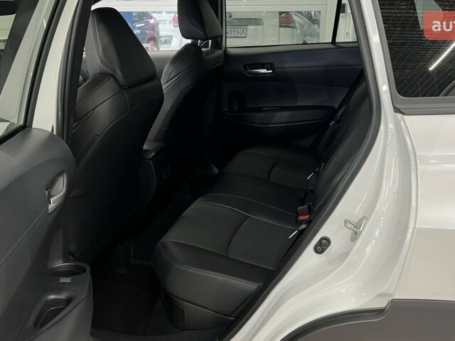 Тойота Corolla Cross, объемом двигателя 2 л и пробегом 0 тыс. км за 43243 $, фото 8 на Automoto.ua