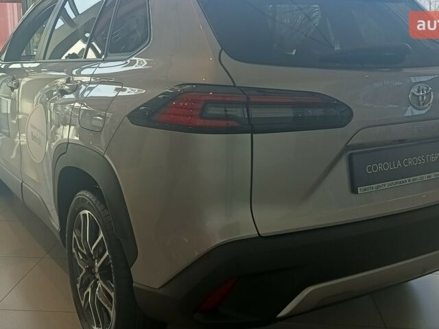 Тойота Corolla Cross, об'ємом двигуна 2 л та пробігом 0 тис. км за 42733 $, фото 4 на Automoto.ua