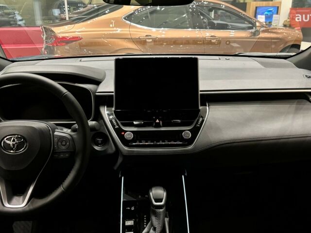 Тойота Corolla Cross, об'ємом двигуна 2 л та пробігом 0 тис. км за 42336 $, фото 3 на Automoto.ua