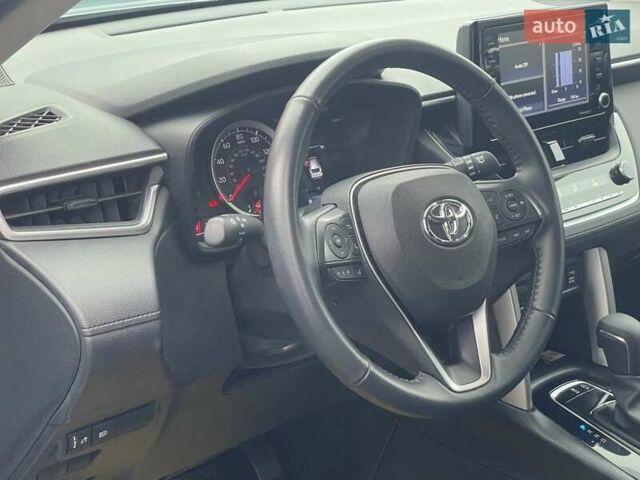 Серый Тойота Corolla Cross, объемом двигателя 2 л и пробегом 4 тыс. км за 24000 $, фото 23 на Automoto.ua