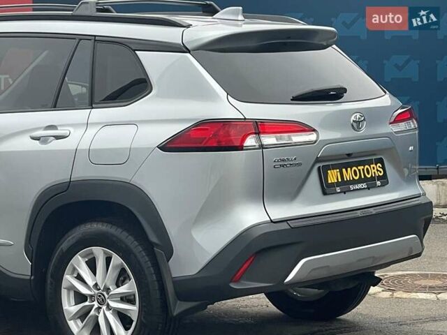 Серый Тойота Corolla Cross, объемом двигателя 2 л и пробегом 4 тыс. км за 24000 $, фото 16 на Automoto.ua